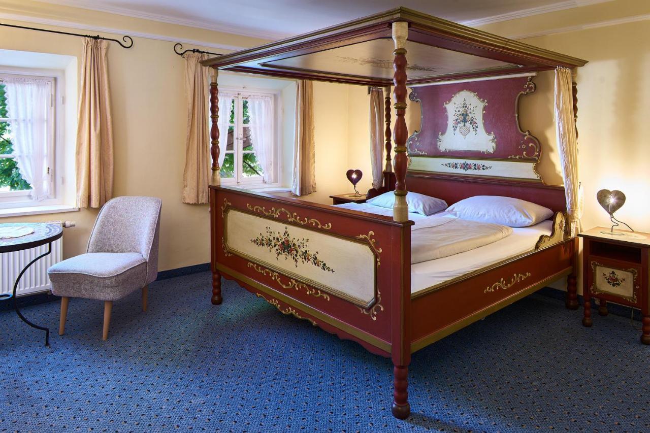Landhotel Kistlerwirt バート・ファイルンバッハ エクステリア 写真