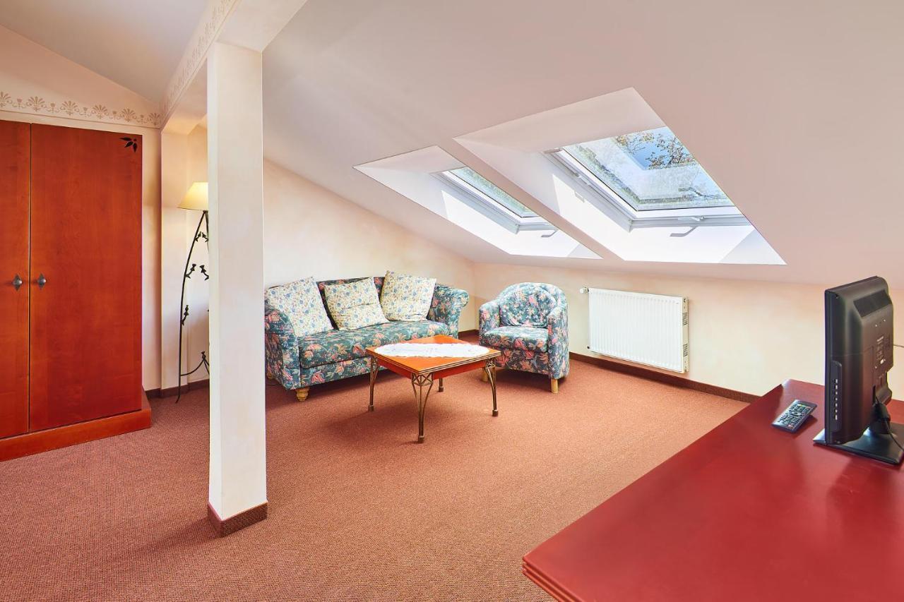 Landhotel Kistlerwirt バート・ファイルンバッハ エクステリア 写真